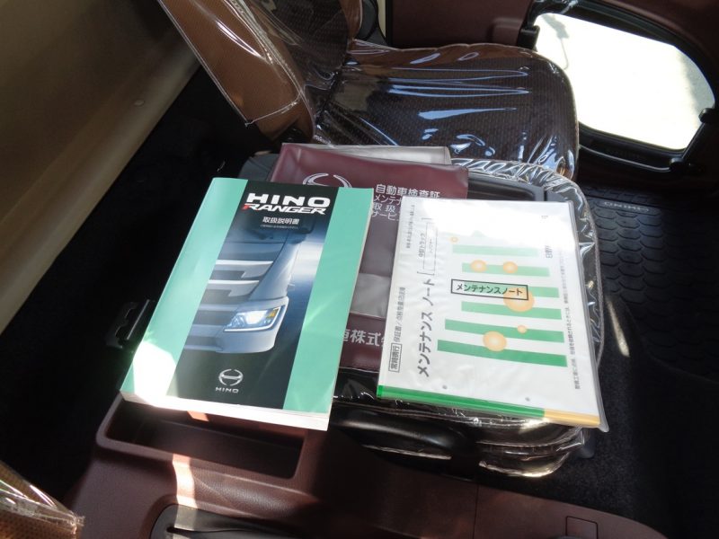 日野 中型トラック 木平6.2m(床鉄板) 画像