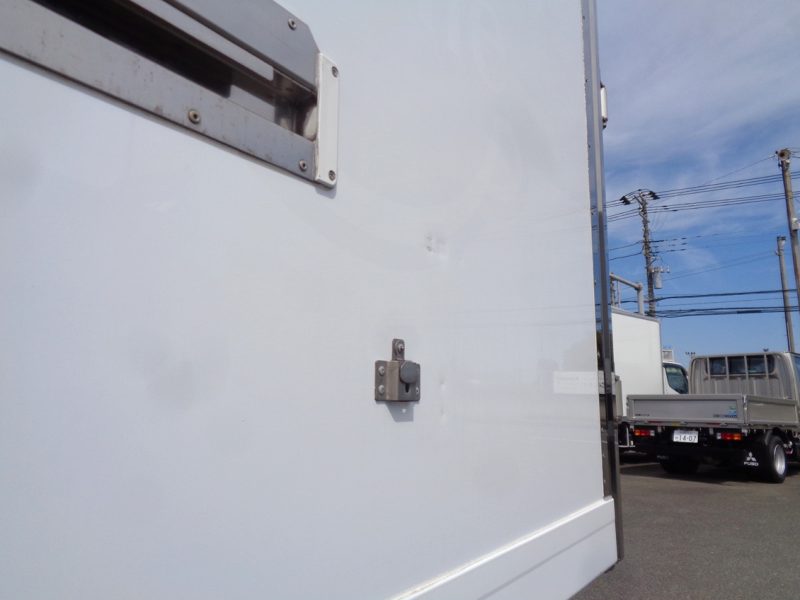 日野 小型トラック 冷凍車低温(AT車・5t未満)スタンバイ付 画像