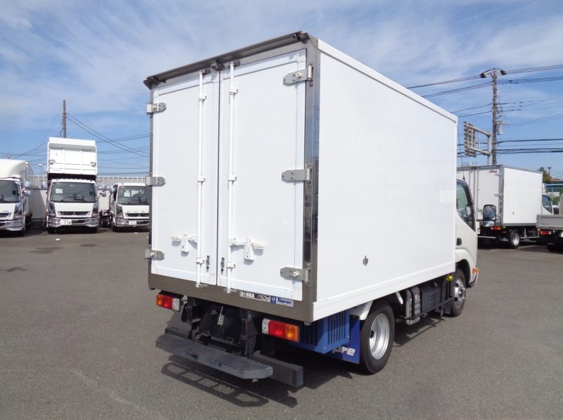 日野 小型トラック 冷凍車低温(AT車・5t未満)スタンバイ付 画像