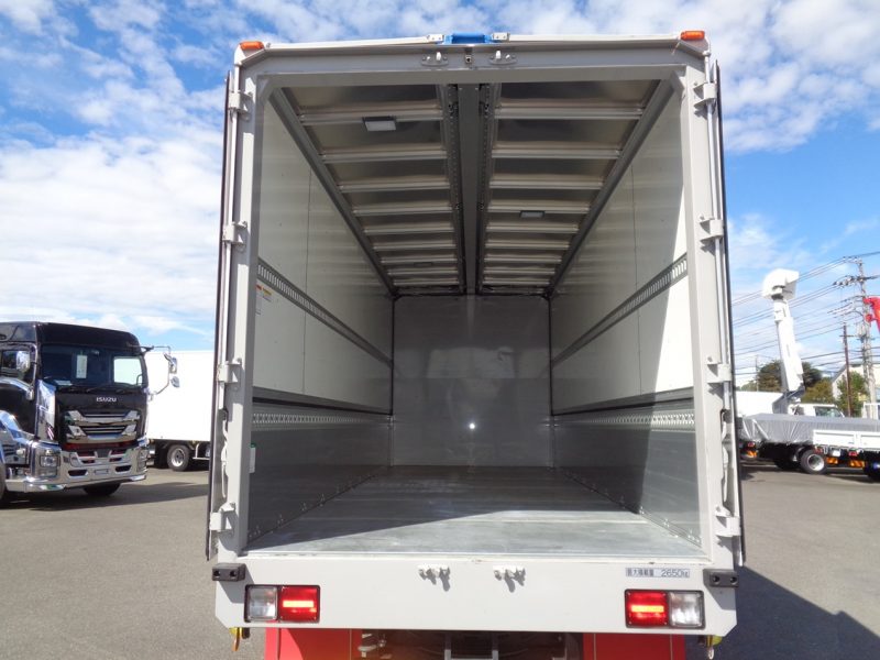 いすゞ 中型トラック ウィング(床鉄板) 画像