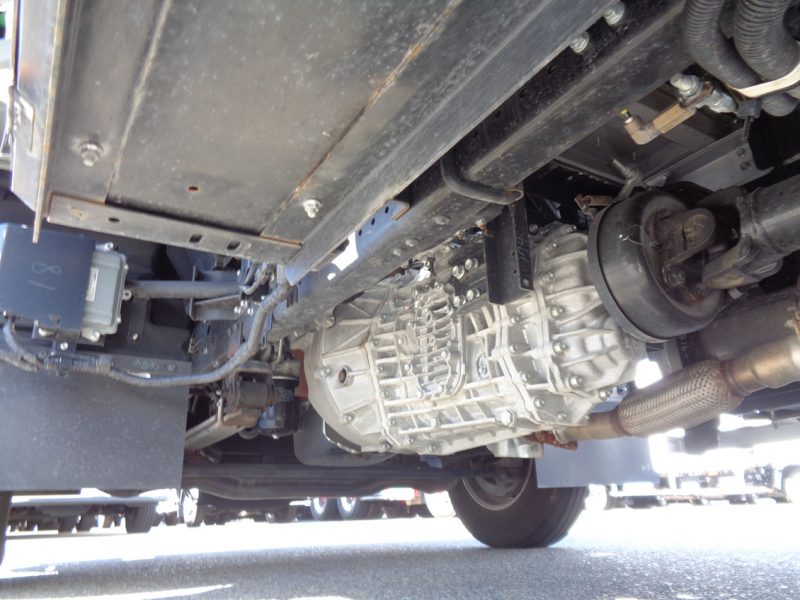 いすゞ 中型トラック ウィング(床鉄板) 画像