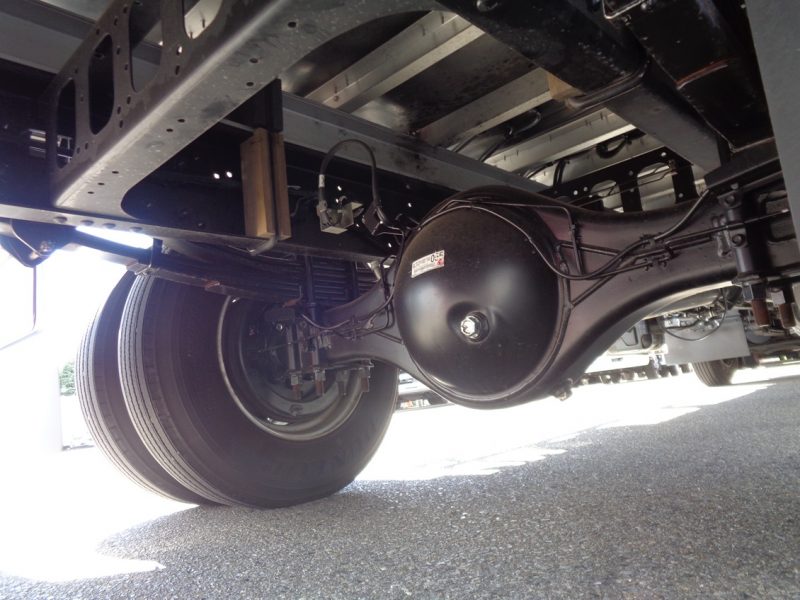 いすゞ 中型トラック ウィング(5.7m) 画像