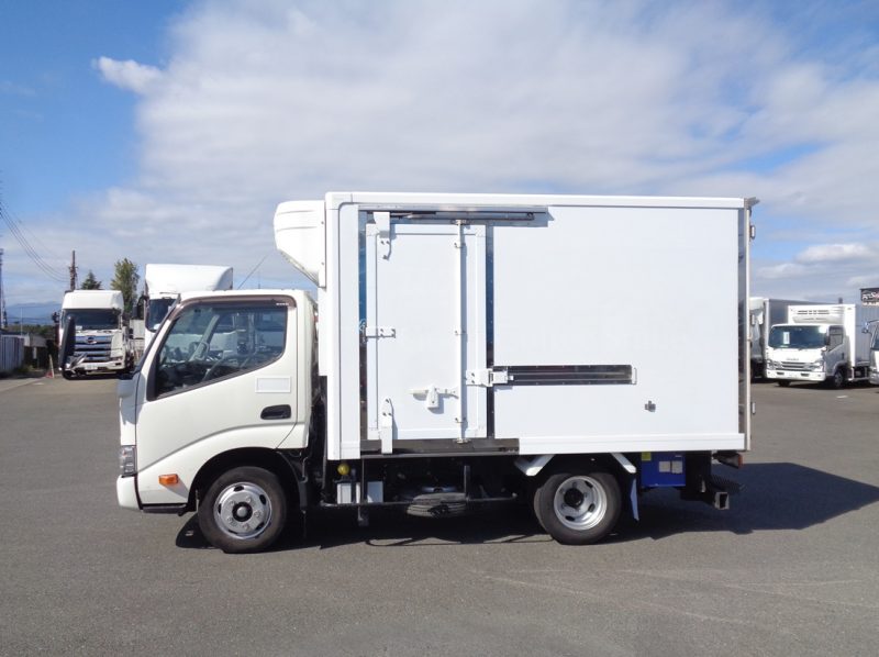 日野 小型トラック 冷凍車低温(AT車・5t未満)スタンバイ付 画像