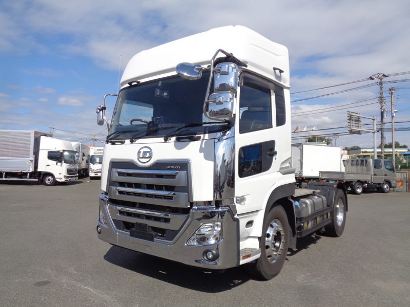 日産UD 大型トラック トラクタエアサスハイルーフ11.6t 画像
