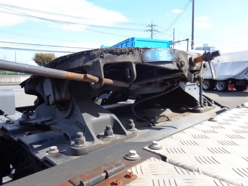 日産UD 大型トラック トラクタエアサスハイルーフ11.6t 画像