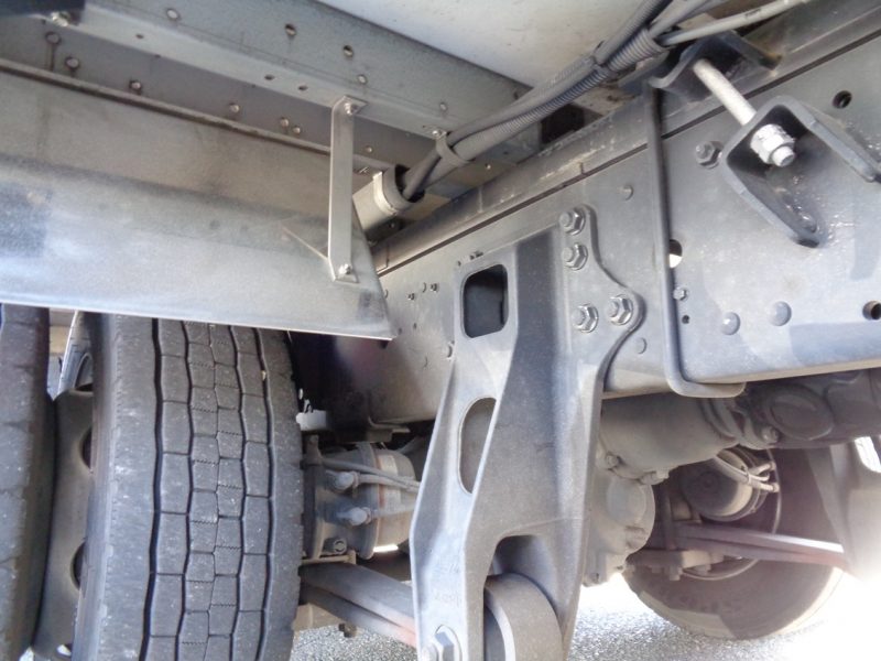 三菱 大型トラック ウィングエアサスハイルーフ 画像