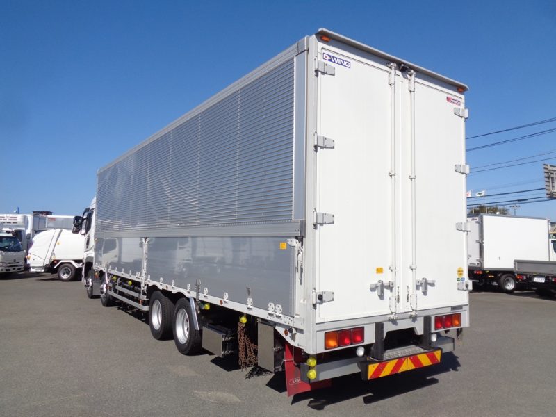 三菱 大型トラック ウィングエアサスハイルーフ 画像