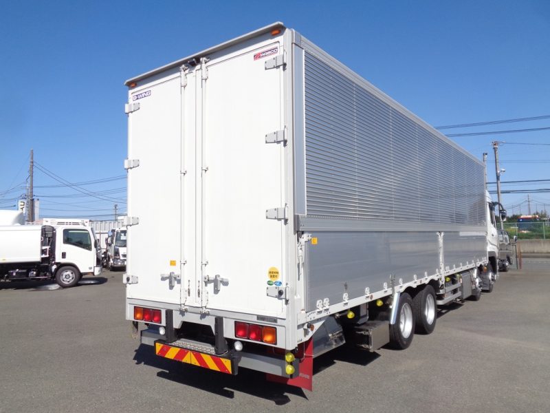 三菱 大型トラック ウィングエアサスハイルーフ 画像