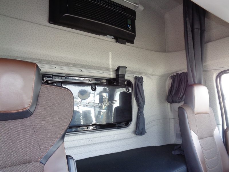 いすゞ 大型トラック アコーディオン幌エアサスハイルーフ(デフロック付) 画像