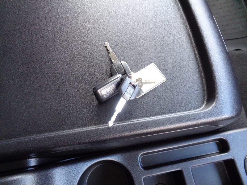 三菱 中型トラック ウィングワイドエアサス 画像