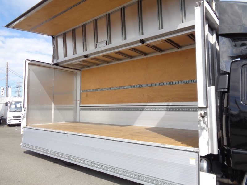 三菱 中型トラック ウィングワイドエアサス 画像