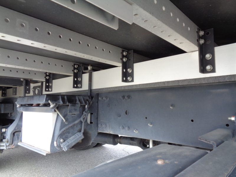 三菱 中型トラック ウィングワイドエアサス 画像