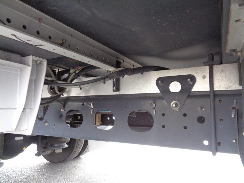 三菱 中型トラック ウィングワイドエアサス 画像