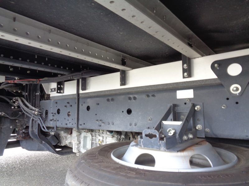 三菱 中型トラック ウィングワイドエアサス 画像