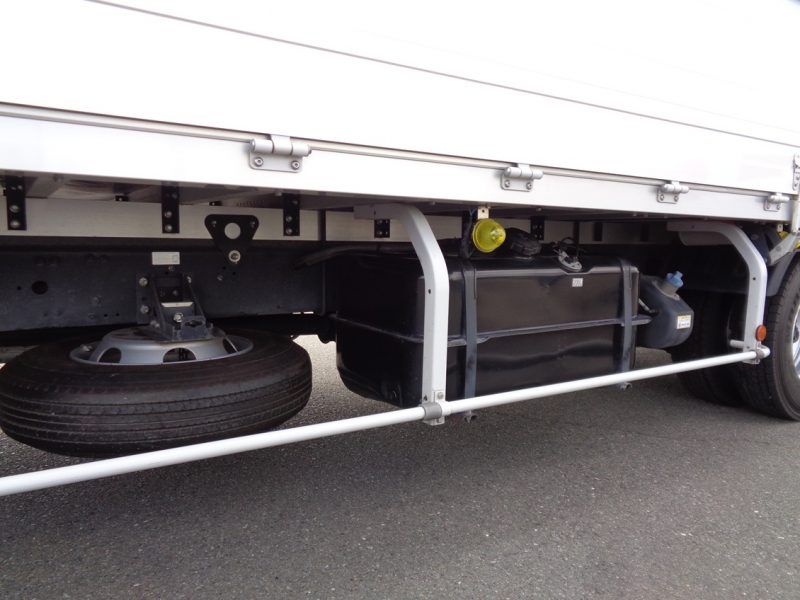 三菱 中型トラック ウィングワイドエアサス 画像