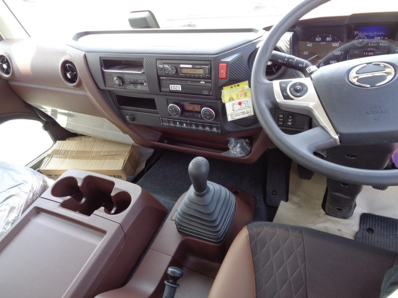 日野 大型トラック 増tタダノ4段セフティーローダ(6.2t)5.9m 画像