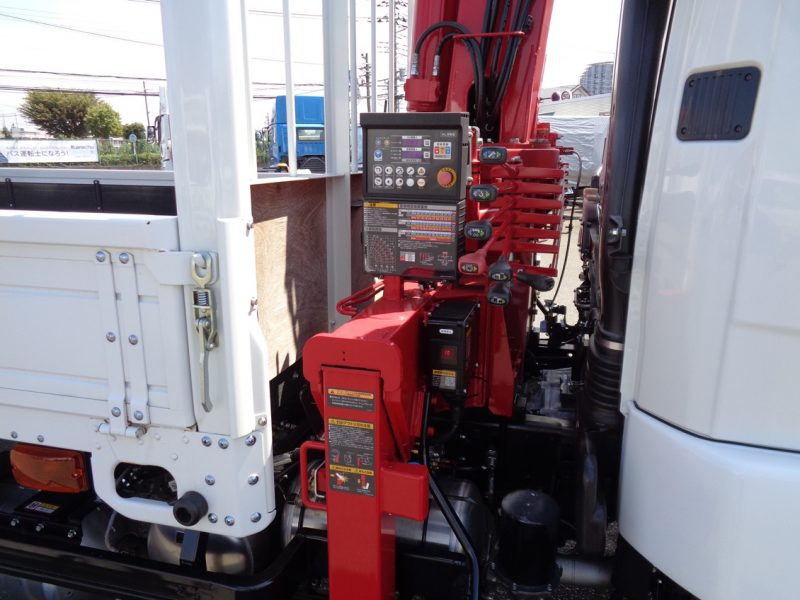 三菱 大型トラック 増t4段ラジコン付(7.8t)5.56m 画像