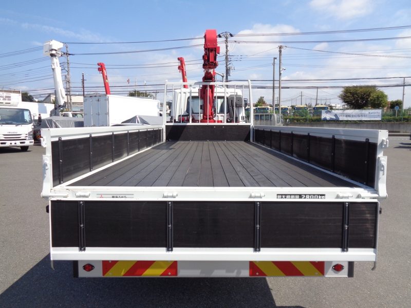 三菱 大型トラック 増t4段ラジコン付(7.8t)5.56m 画像