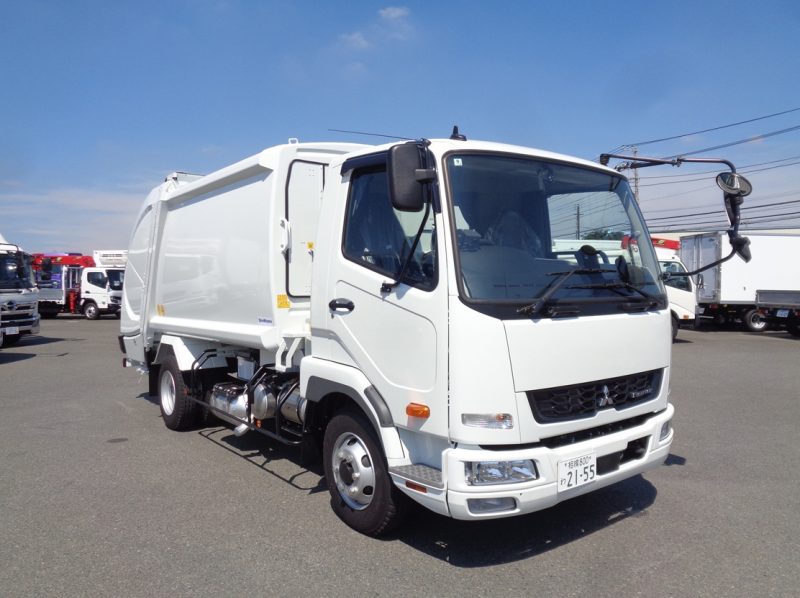 三菱 中型トラック 塵芥車プレス式8.7m3 画像