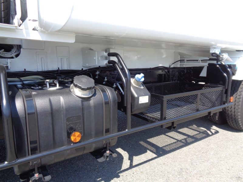 三菱 中型トラック 塵芥車プレス式8.7m3 画像