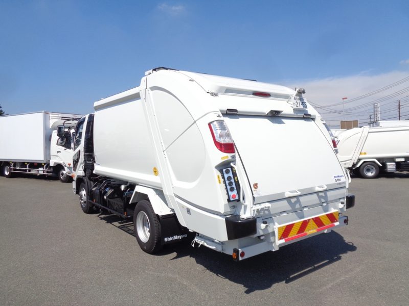 三菱 中型トラック 塵芥車プレス式8.7m3 画像