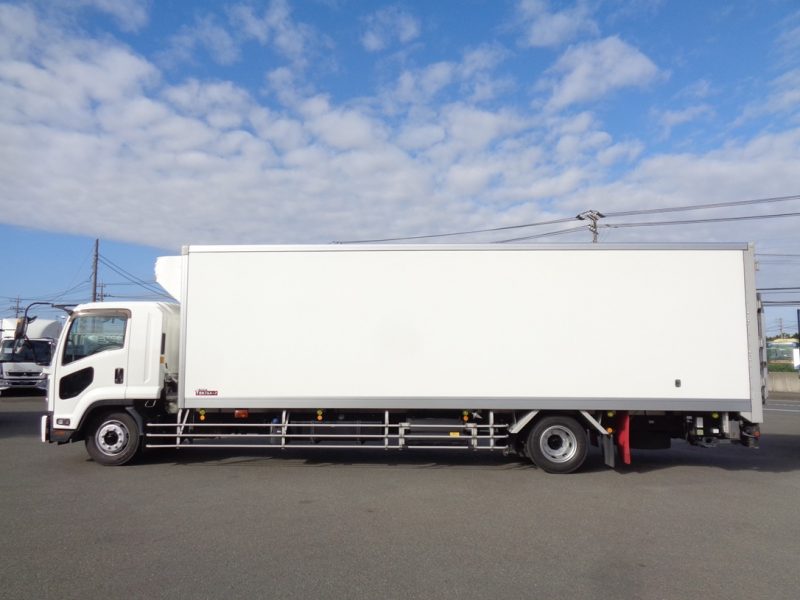 いすゞ 大型トラック 増t冷凍車ワイドエアサスPG付(7.1t)8.15mスタンバイ 画像