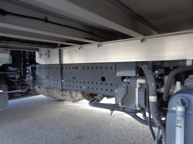 いすゞ 大型トラック 増t冷凍車ワイドエアサスPG付(7.1t)8.15mスタンバイ 画像