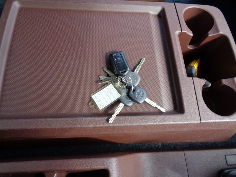 日野 中型トラック 冷凍車ワイドエアサス格納PG付 画像