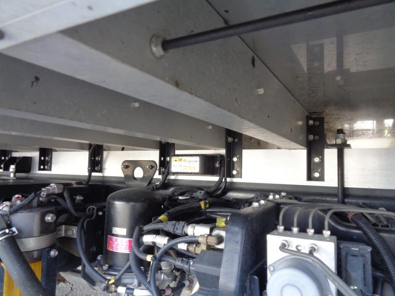 日野 中型トラック 冷凍車ワイドエアサス格納PG付 画像