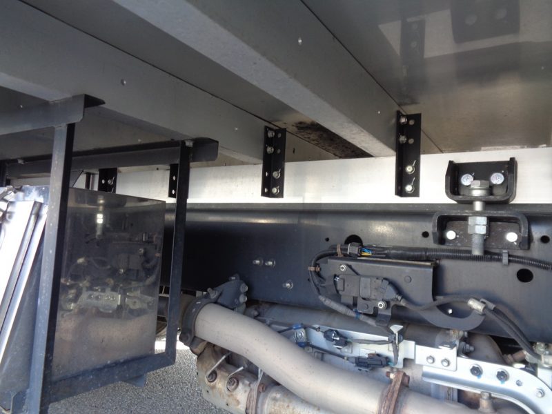 日野 中型トラック 冷凍車ワイドエアサス格納PG付 画像