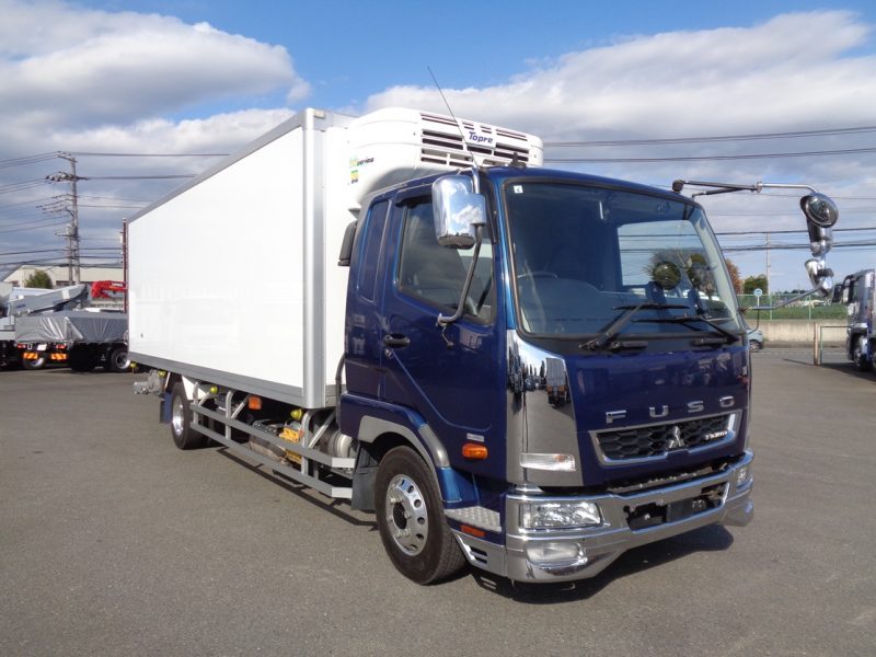 三菱 中型トラック 冷凍車エアサス格納PG付 画像