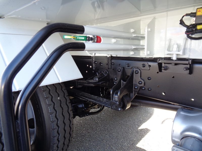 三菱 中型トラック 塵芥車(プレス式)10.2m3新明和 画像