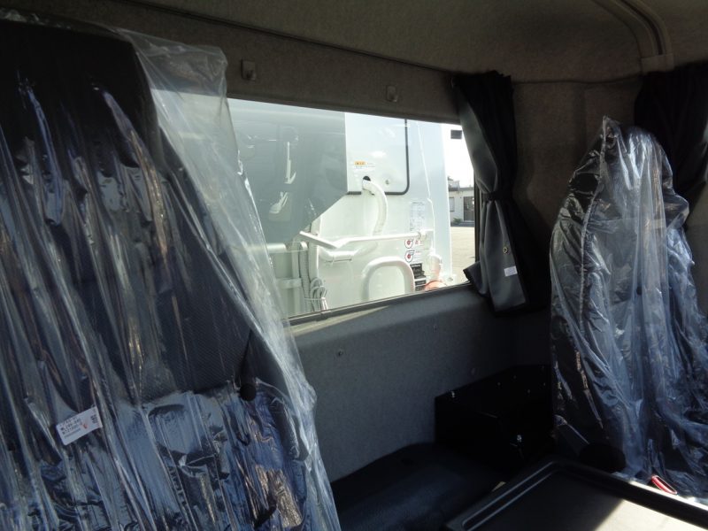 三菱 中型トラック 塵芥車(プレス式)10.2m3新明和 画像