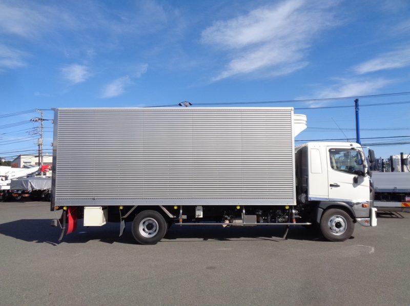 日野 中型トラック 冷凍車(スタンバイ付) 画像