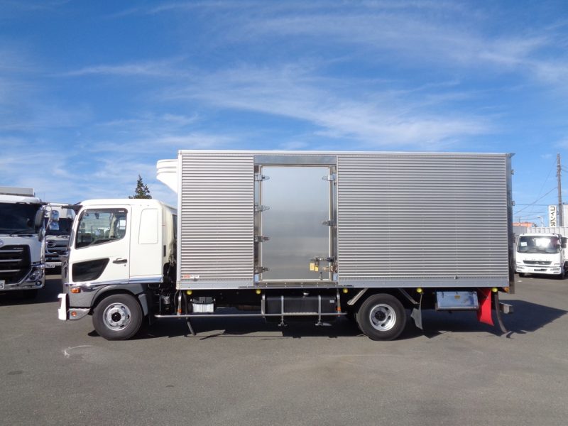 日野 中型トラック 冷凍車(スタンバイ付) 画像