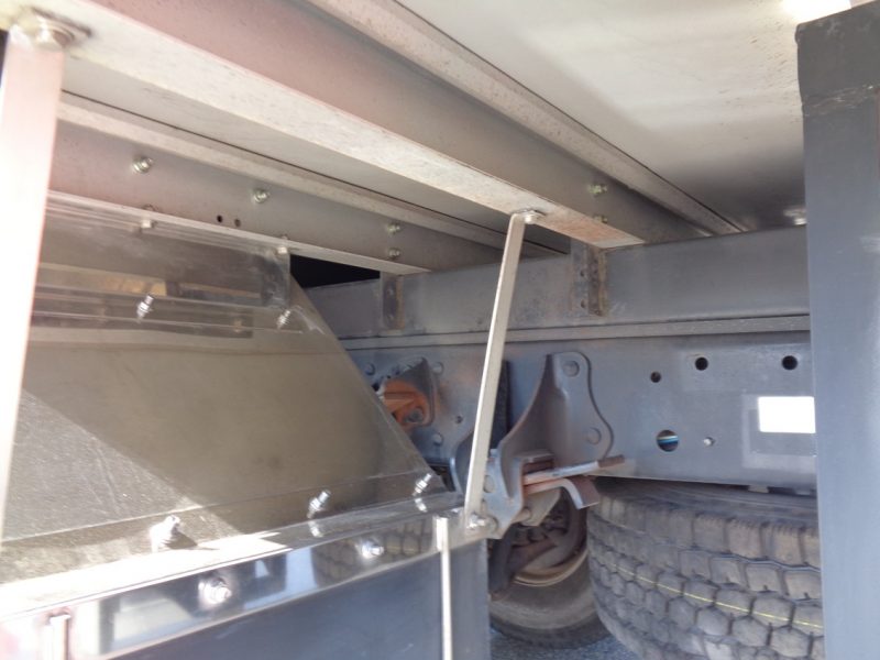 日野 中型トラック 冷凍車(スタンバイ付) 画像