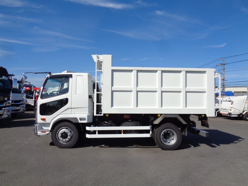 三菱 大型トラック 増t深ダンプ(6.6t) 画像
