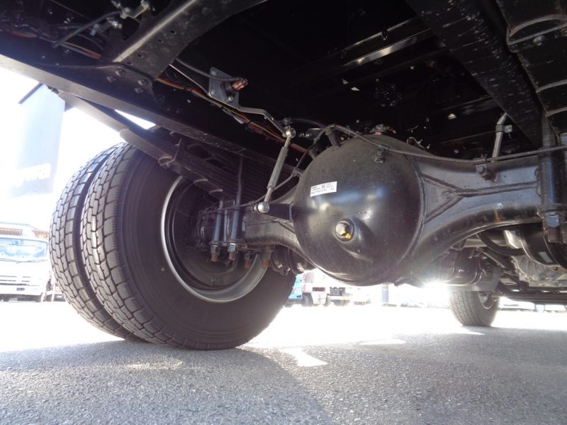 三菱 大型トラック 増t深ダンプ(6.6t) 画像