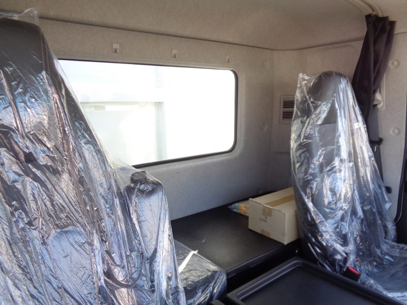 三菱 大型トラック 増t深ダンプ(6.6t) 画像