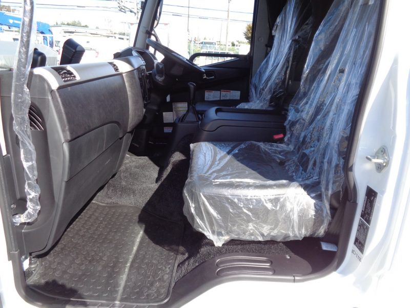 三菱 大型トラック 増t深ダンプ(6.6t) 画像