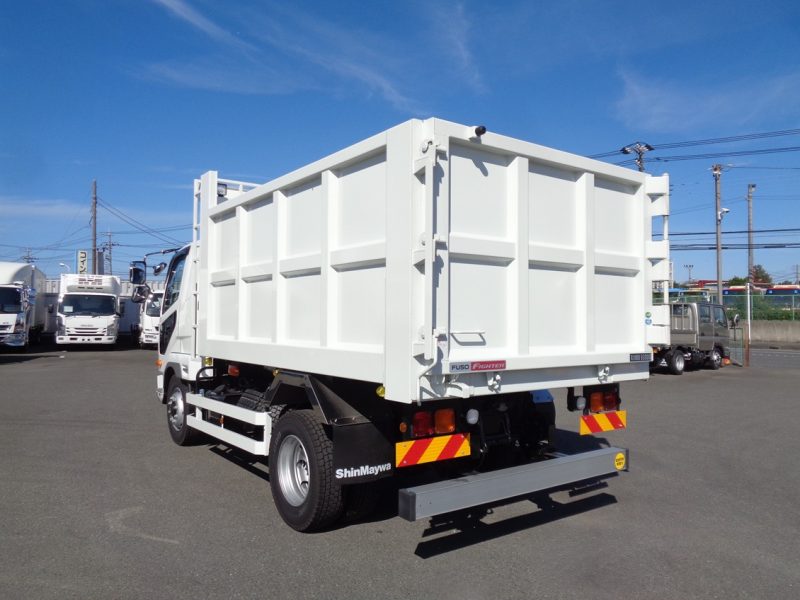 三菱 大型トラック 増t深ダンプ(6.6t) 画像