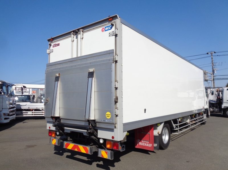 いすゞ 大型トラック 増t冷凍車ワイドエアサスPG付(7.1t)8.15mスタンバイ付 画像