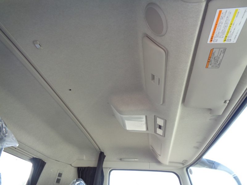 三菱 大型トラック タダノ4段クレーンエアサス(12.6ｔ)8.82m 画像