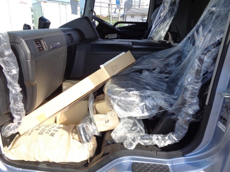 三菱 大型トラック タダノ4段クレーンエアサス(12.6ｔ)8.82m 画像