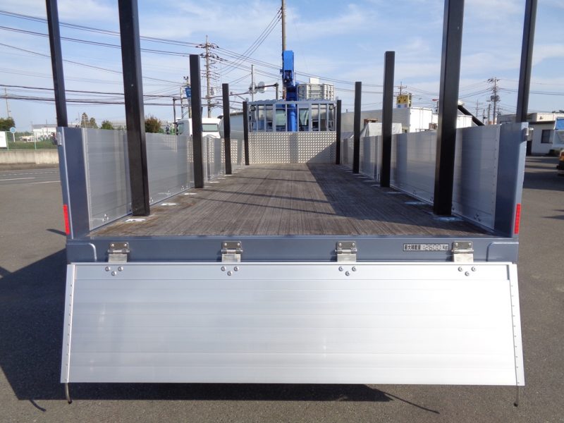 三菱 大型トラック タダノ4段クレーンエアサス(12.6ｔ)8.82m 画像