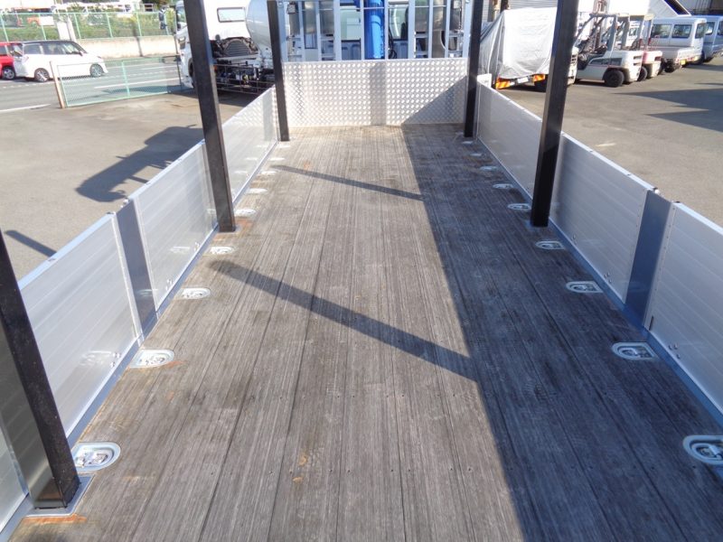 三菱 大型トラック タダノ4段クレーンエアサス(12.6ｔ)8.82m 画像