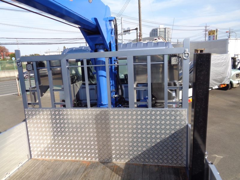 三菱 大型トラック タダノ4段クレーンエアサス(12.6ｔ)8.82m 画像