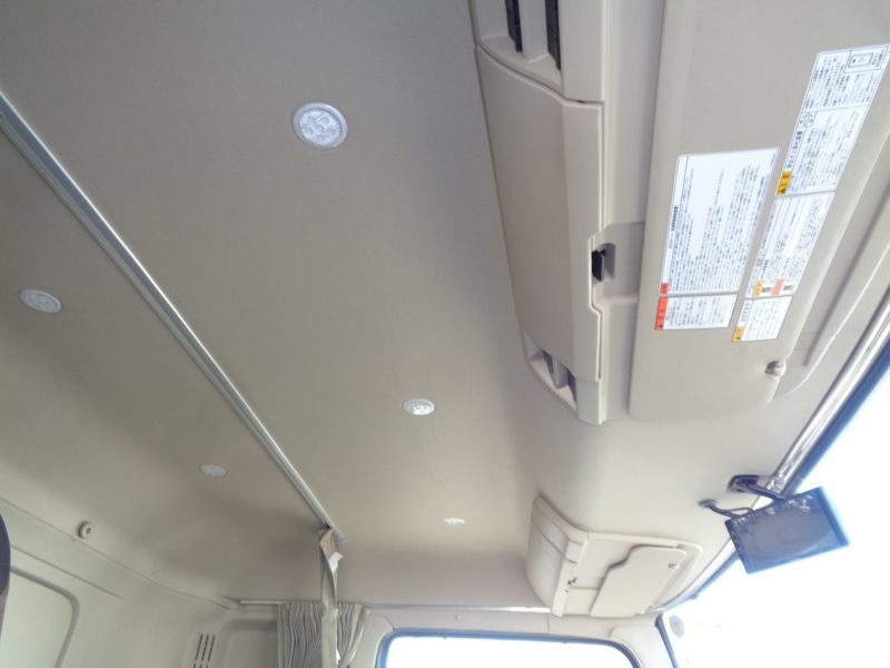 日野 大型トラック ウィングエアサス(センターローラー付) 画像