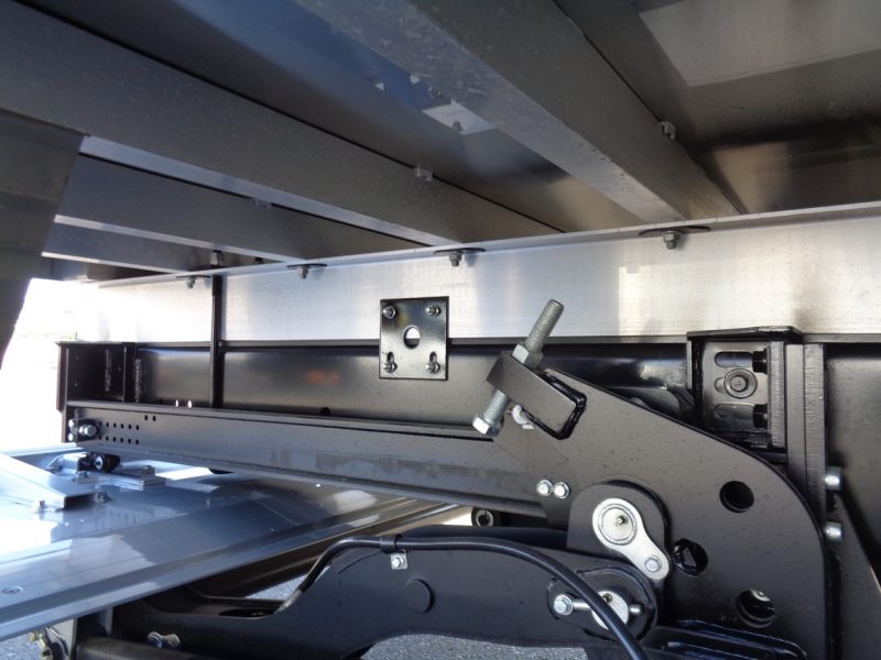 日野 中型トラック 冷凍車ワイドエアサス格納PG付(キストン) 画像