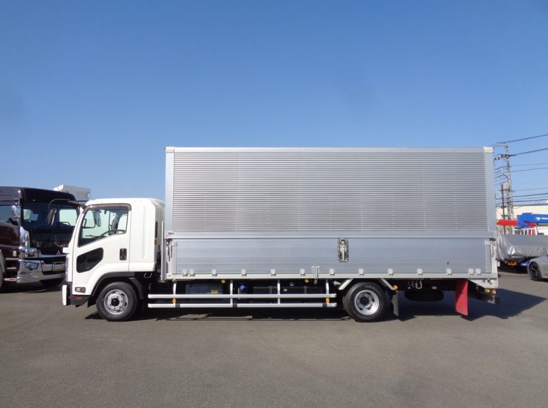 日産UD 中型トラック ウィングエアサス(スムーサー) 画像